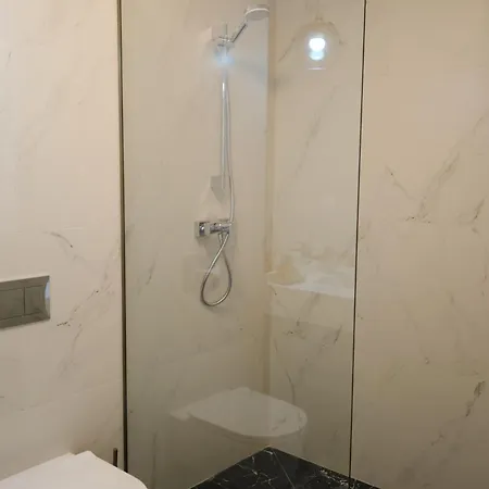 Miss I Cu Un Dormitor I One Cotroceni Park Apartment