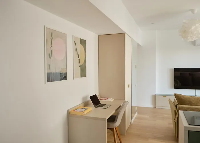 Apartament Miss I Cu Un Dormitor I One Cotroceni Park Bucureşti